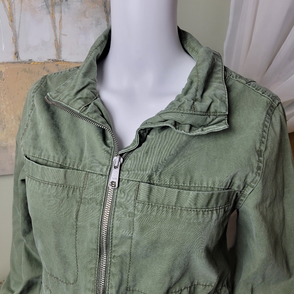 Old Navy Olive Green Cargo Utility Jacket - Picture 5 of 14
